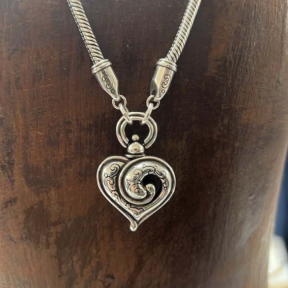 Brighton Penelope Pendant Silver Plated Heart Necklace Retired Piece Adjustable - Picture 3 of 9